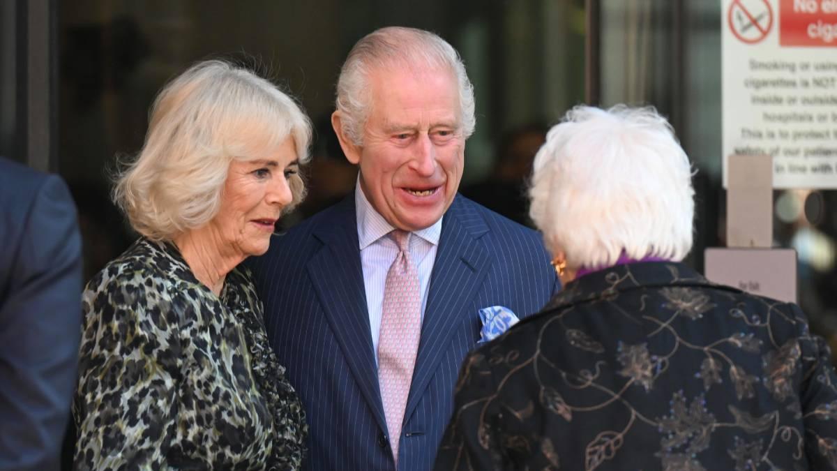 La significativa reaparición pública del rey Carlos III: así ha sido su primer acto oficial tras su diagnóstico de cáncer