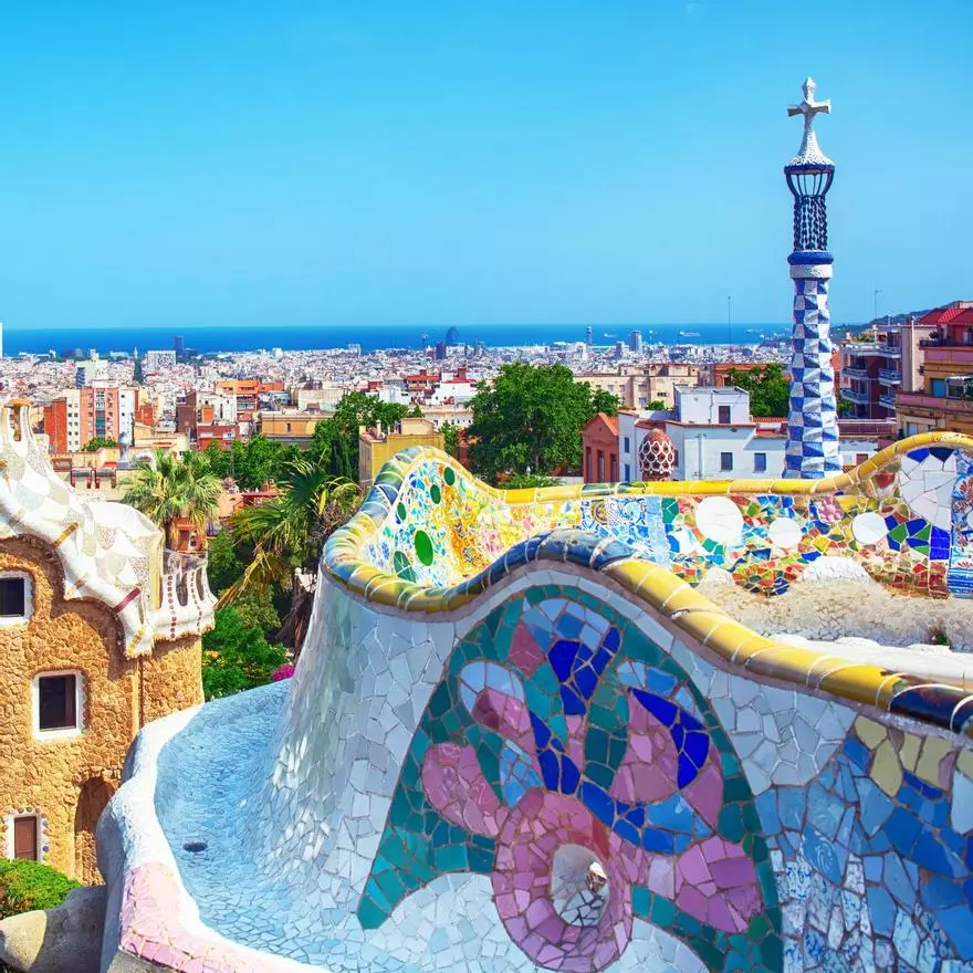 El viaje que cambió para siempre la visión de Le Corbusier sobre Gaudí