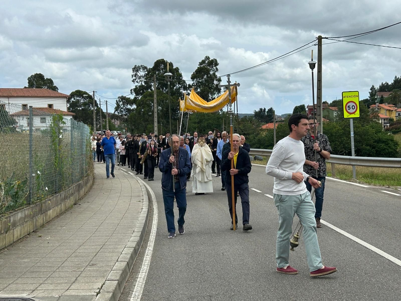 EN IMÁGENES: Así se vivió en Molleda la última jornada de las fiestas sacramentales de San Esteban