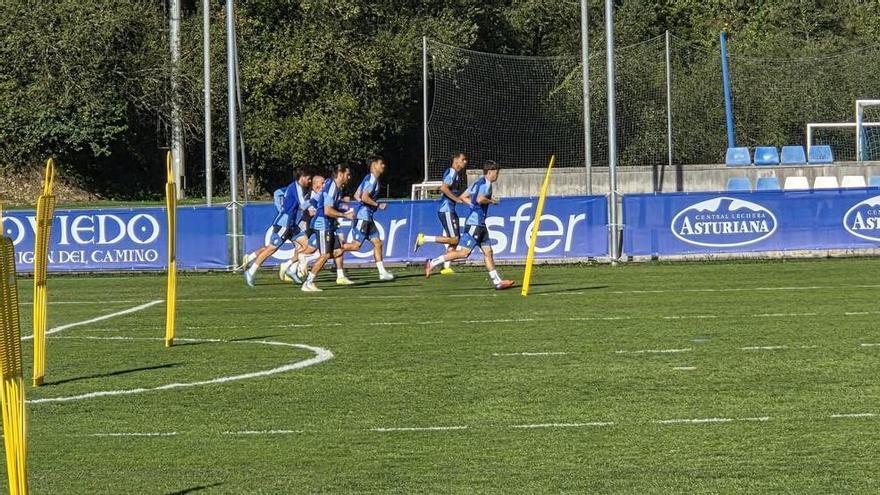 El Oviedo ya piensa en el Sporting: primera sesión con una duda para el derbi