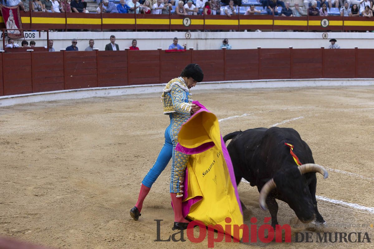 Tarde histórica en Abarán con la alternativa de José María Trigueros y el indulto de Tomás Rufo, junto a Castella salieron a hombros