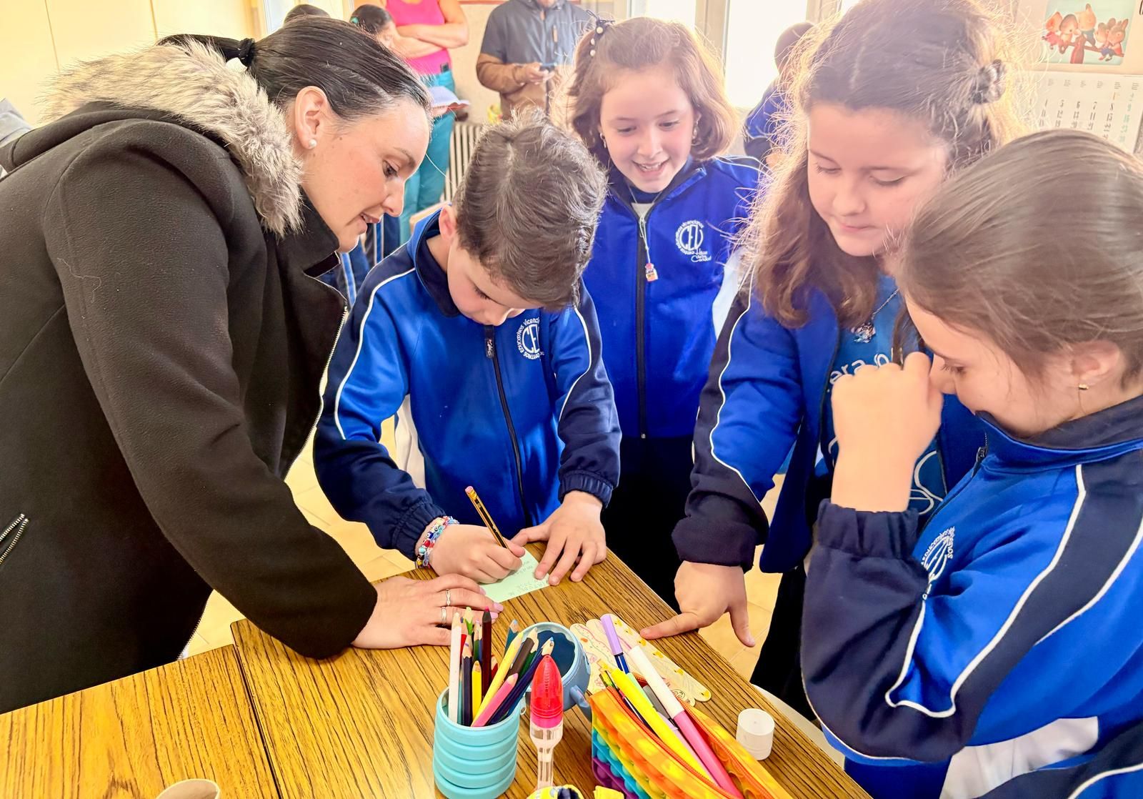 Fiesta colegial en el Patronato por San José (en imágenes)