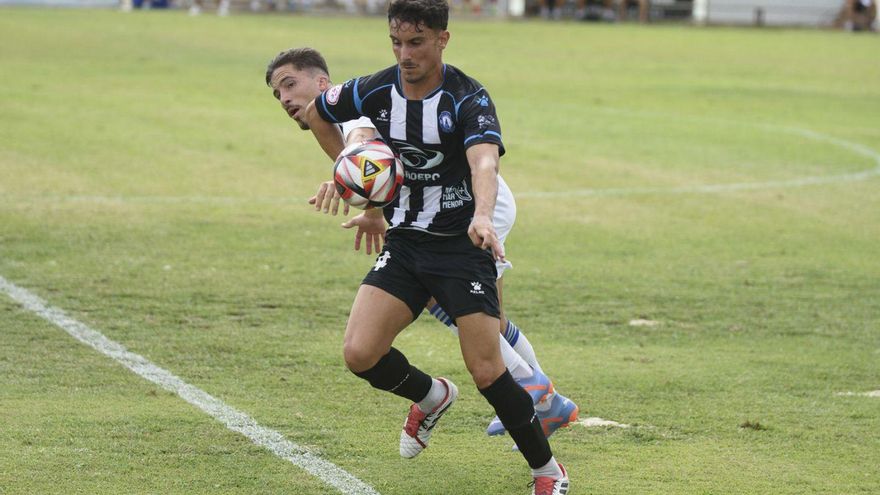 El Racing resuelve de nuevo en el tramo final