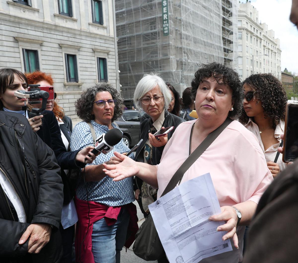 María Salmerón, en una manifestación para protestar por no ser indultada, en la Plaza de Cibeles