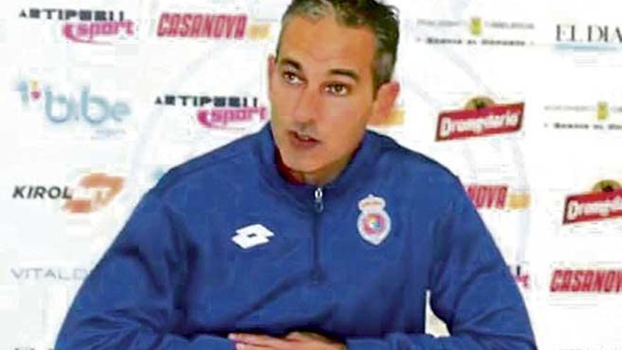 El técnico Pablo Lago, exjugador del Mallorca.