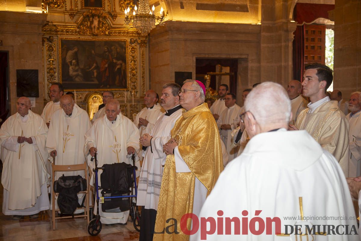 Los sacerdotes celebran la fiesta de san Juan de Ávila peregrinando a Caravaca de la Cruz