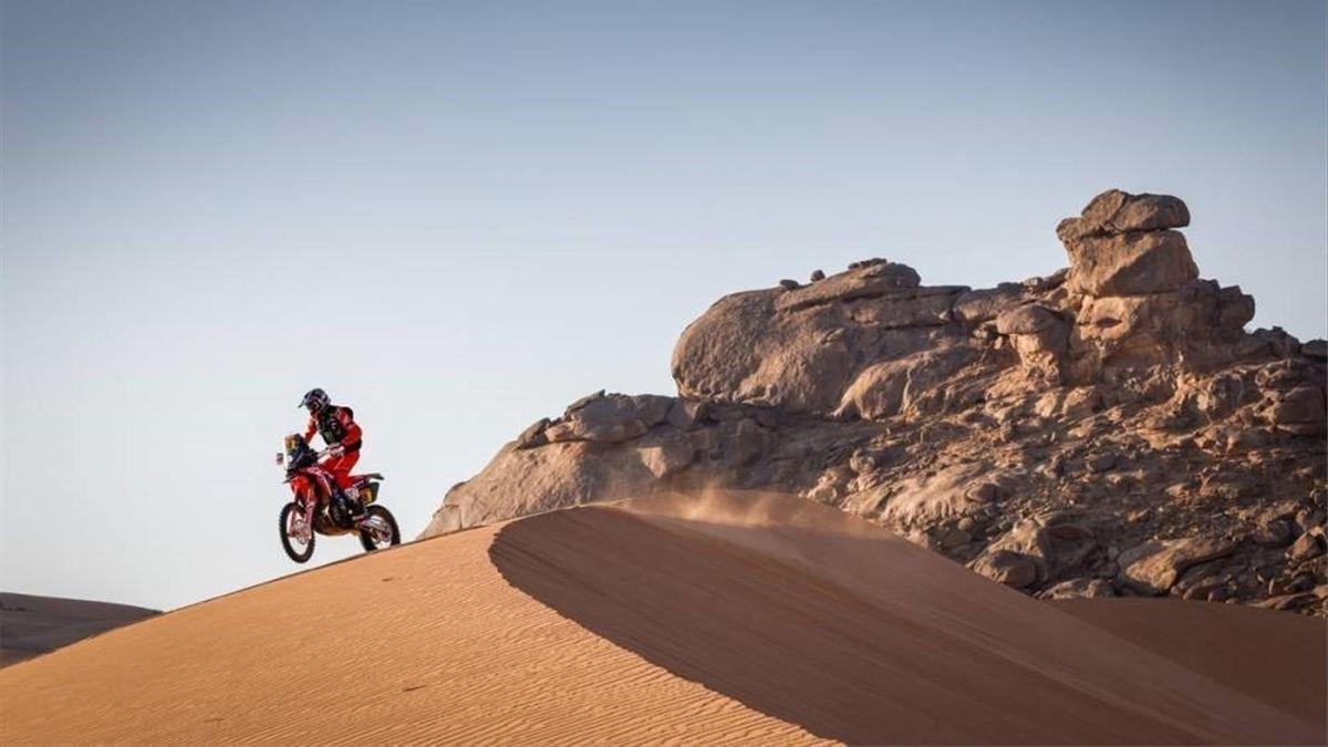 Dakar 2021: Barreda y Sainz ganan la sexta etapa y recortan distancias