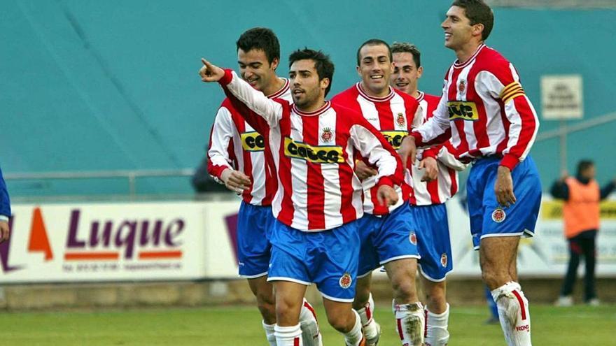 Mario celebra l&#039;únic gol que va fer amb el Girona amb l&#039;actual president, Delfí Geli