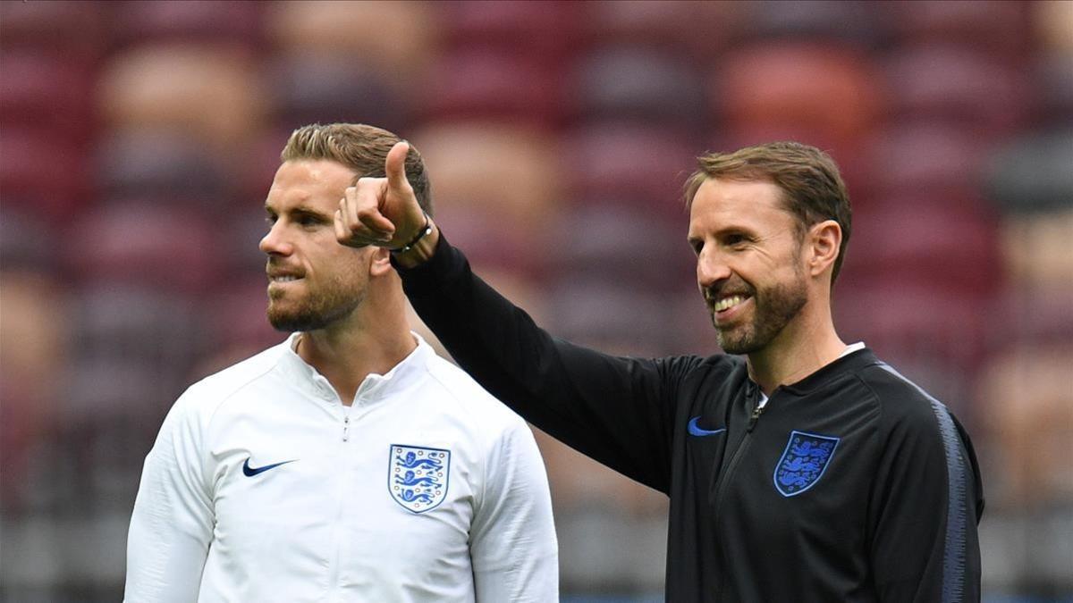 Henderson y Southgate, en el estadio Luzhniki de Moscú.