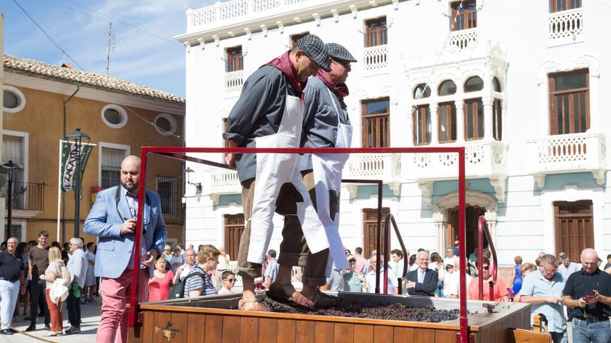 Pisada de uva y degustación de mosto en ‘El Zacatín’ de octubre en Bullas