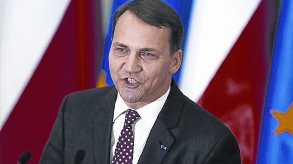 Dubitativo 8 Radoslaw Sikorski dice que se le malinterpretó.