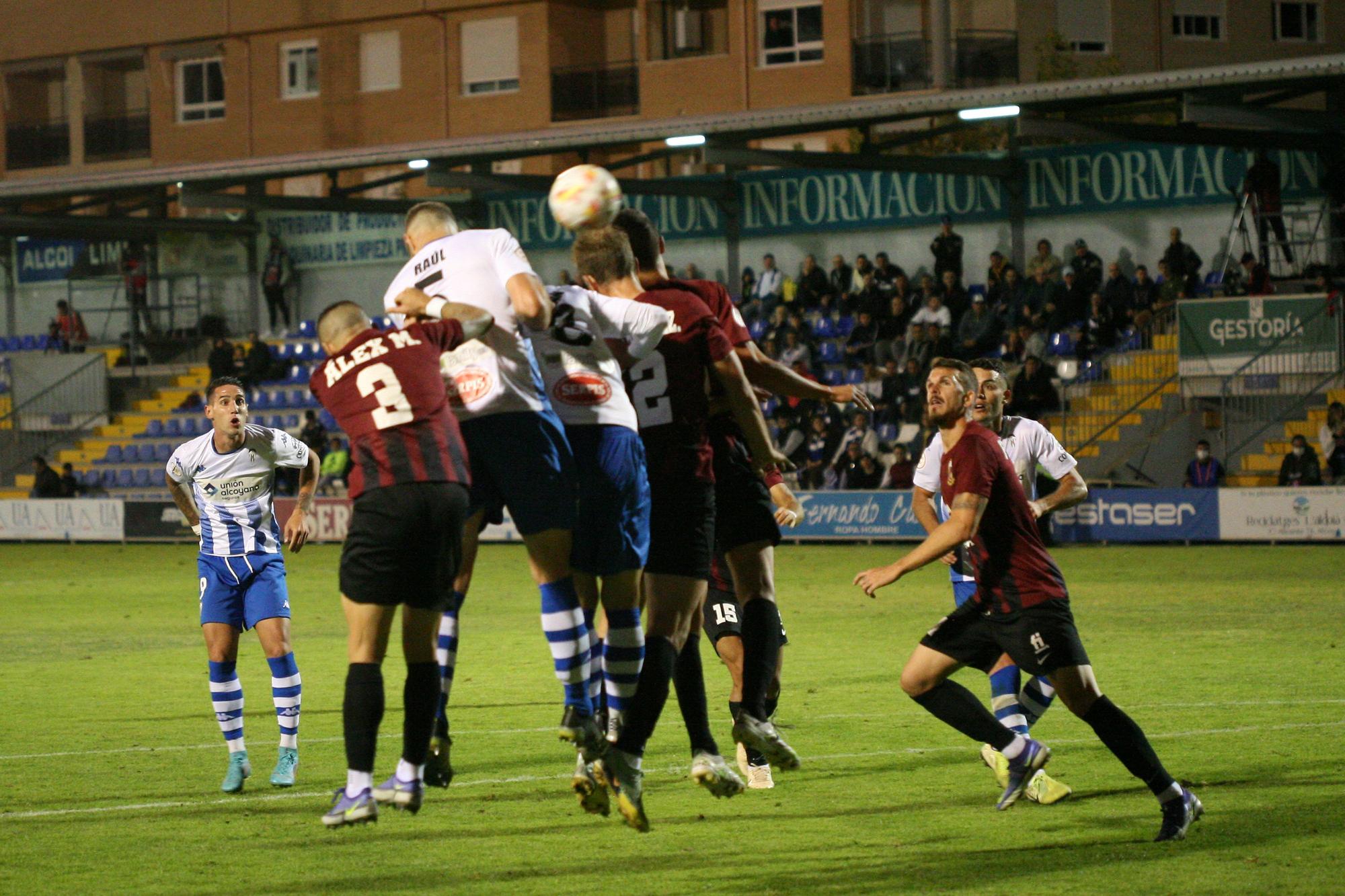 Tablas en el Collao entre el  Alcoyano y el Eldense.