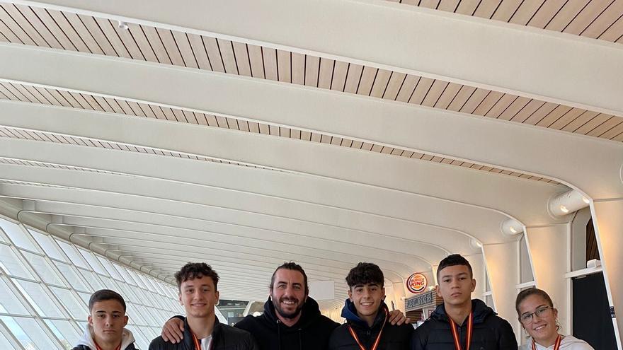 La Balear de boxeo se cuelga cinco medallas en el Nacional junior y joven