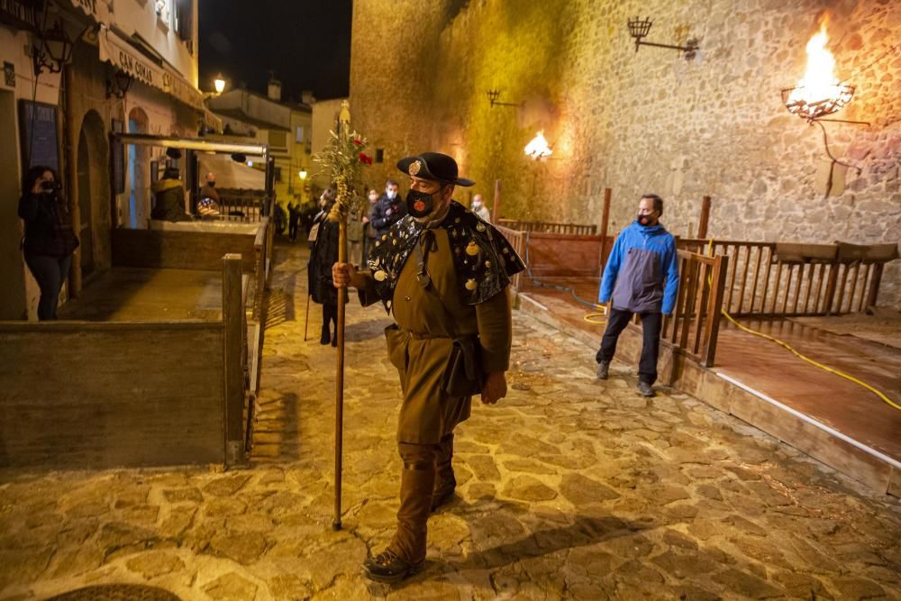 Arribada del Pare Pelegrí a Tossa de Mar