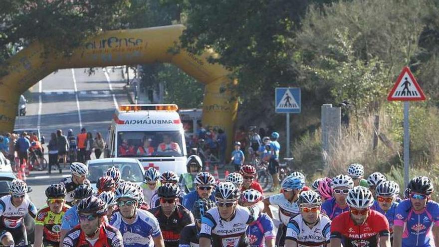 Los ciclistas en un momento de la prueba.