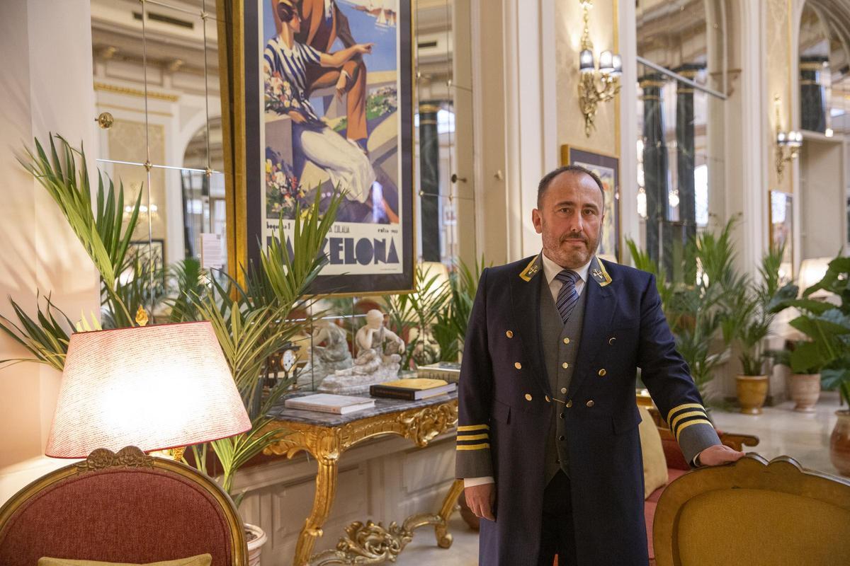 Francisco Racero, en uno de los salones del Hotel El Palace Barcelona.