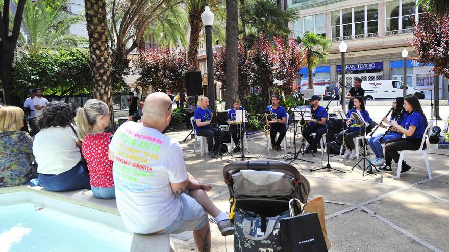 Convocan en Nochebuena en la Glorieta de Elche a un acto pacifista