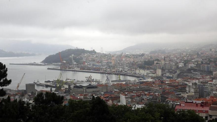 Vista desde O Castro de Guixar, uno de los barrios afectados por las incidencias en el suministro eléctrico. // R. Grobas