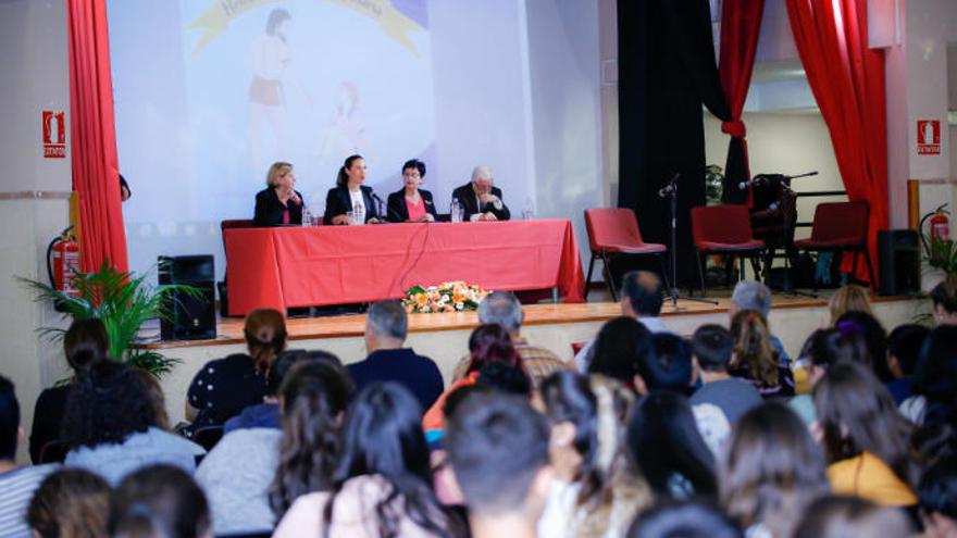 Presentación del libro en &#039;Historia de la Lucha Canaria&#039;.