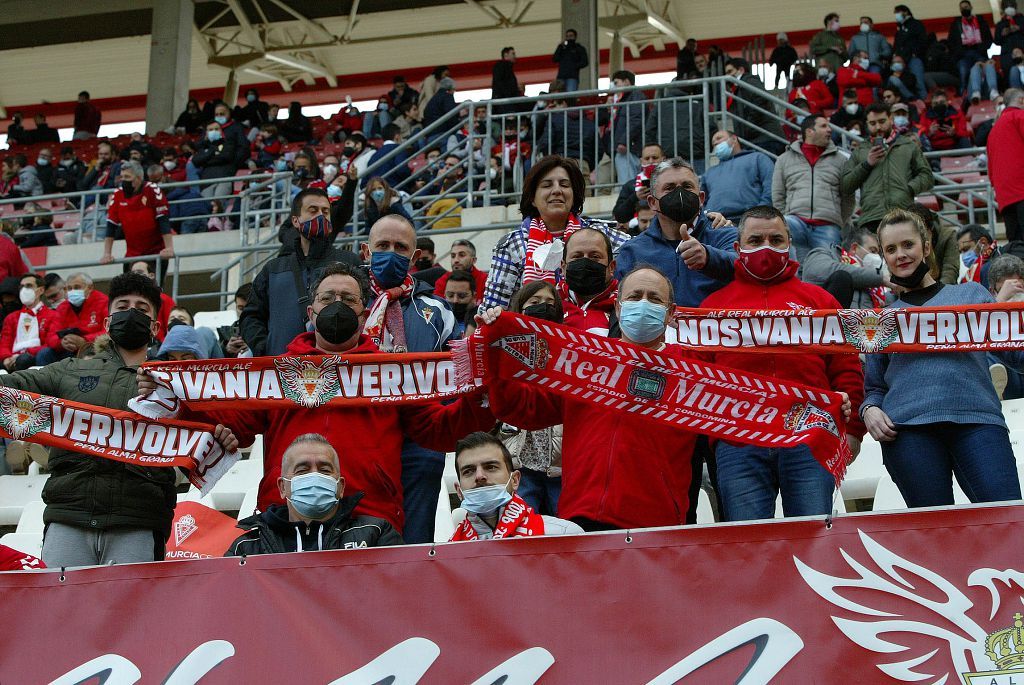 Todas las imágenes que ha dejado el partido del Real Murcia