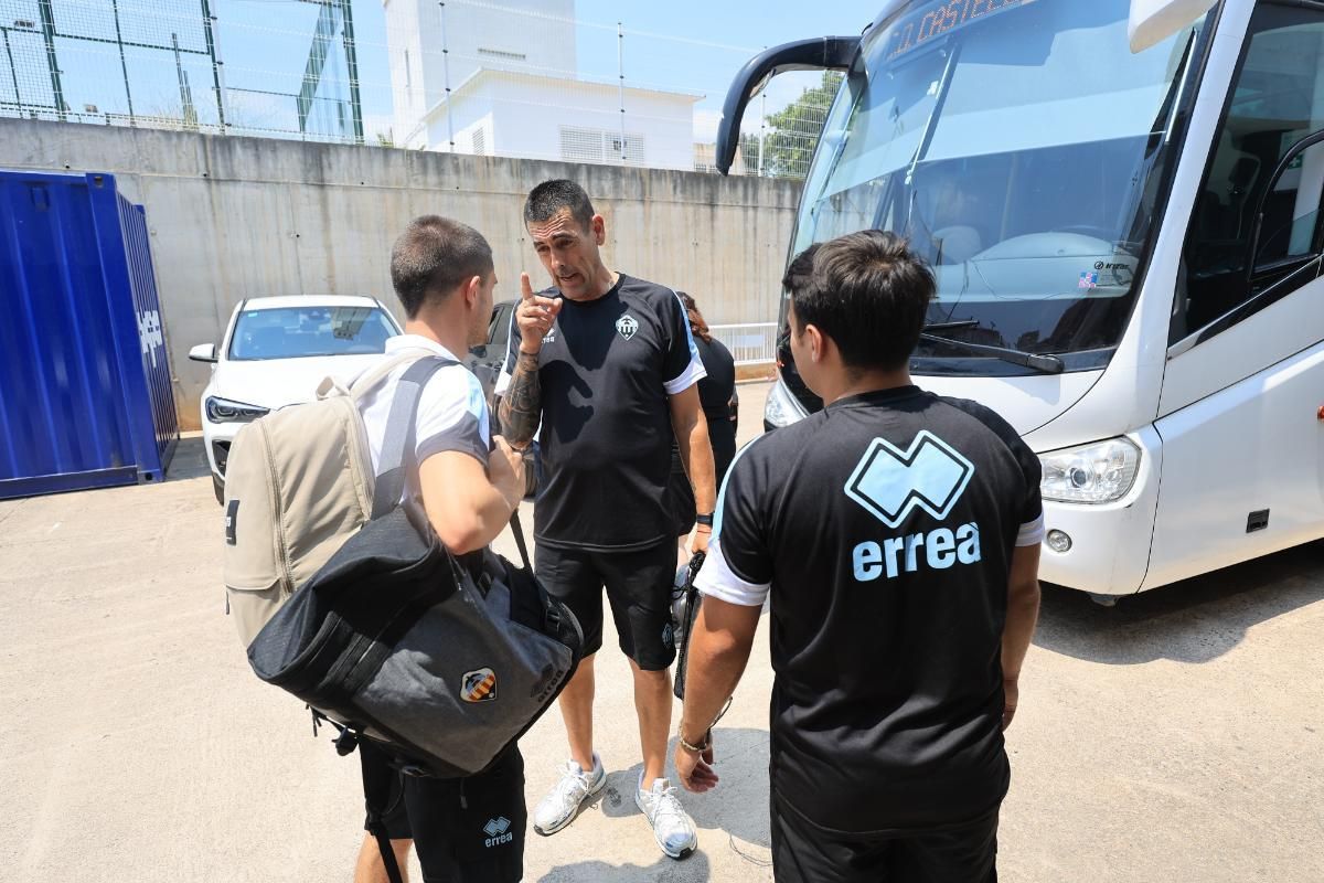Galería | El Castellón, rumbo a Olot para la pretemporada 2025/2026