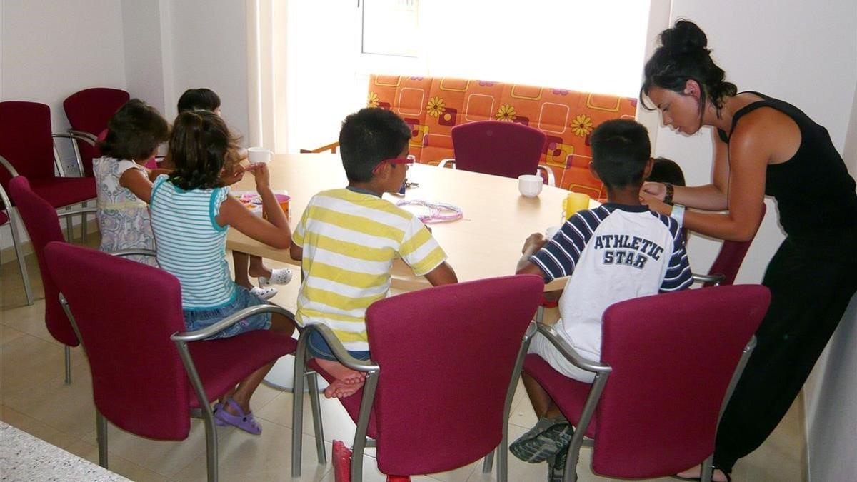 Varios niños internados en un centro de menores