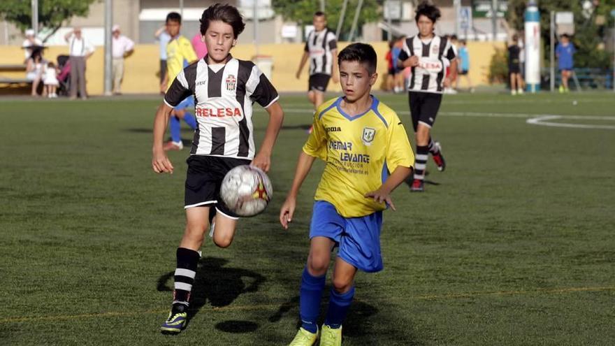 La Liga Local de Fútbol Base arranca este fin de semana con más de 4.500 jugadores