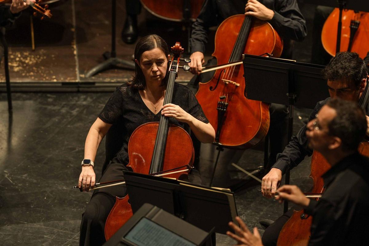 Juan Manuel Cañizares y la Orquesta de Córdoba reinventan a Falla desde la guitarra flamenca