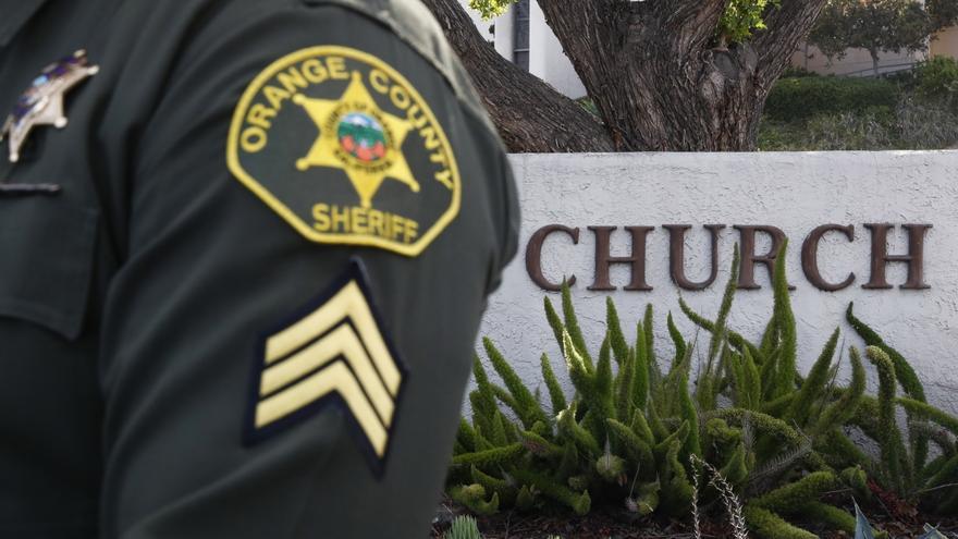 Un mort i cinc ferits en un tiroteig en una església de Califòrnia