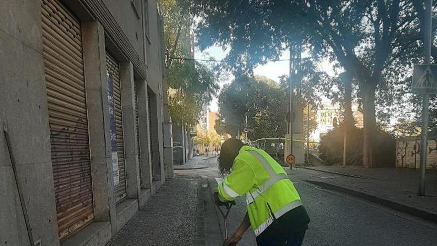 Catsa netejarà 13.000 embornals i 8.000 metres de reixes a Girona aquest any