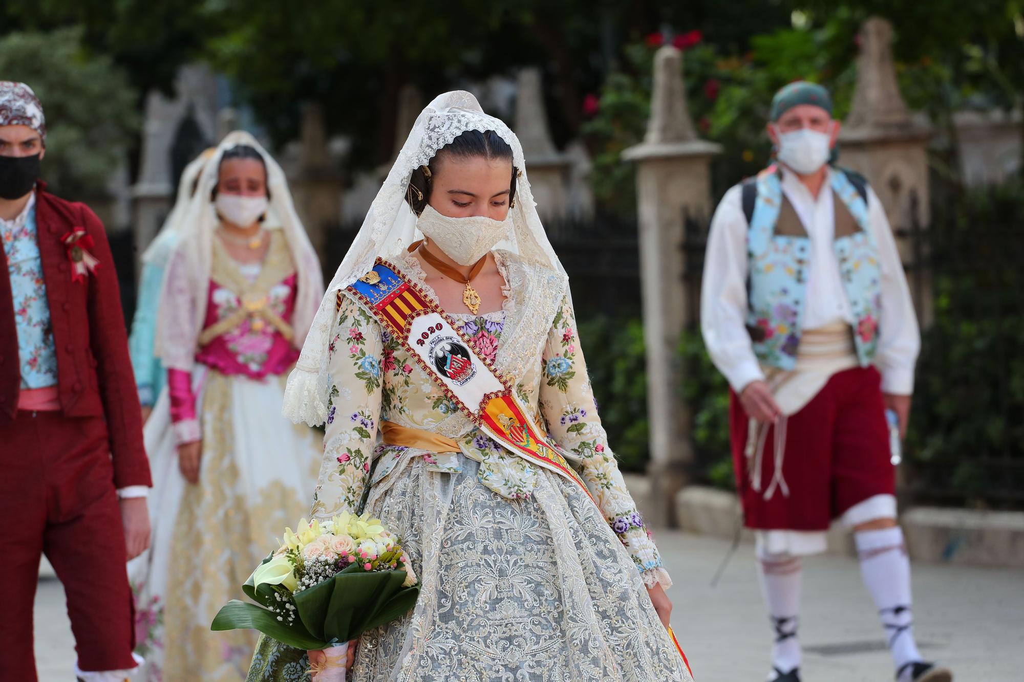 Búscate en la ofrenda por la calle caballeros de las 17:00 a las 18:00