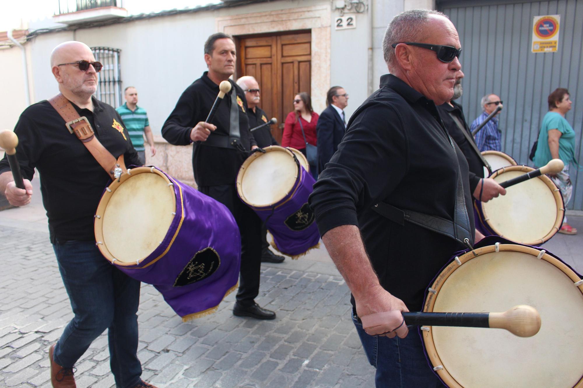50 tambores de la zona sur de Córdoba protagonizan un desfile en Lucena