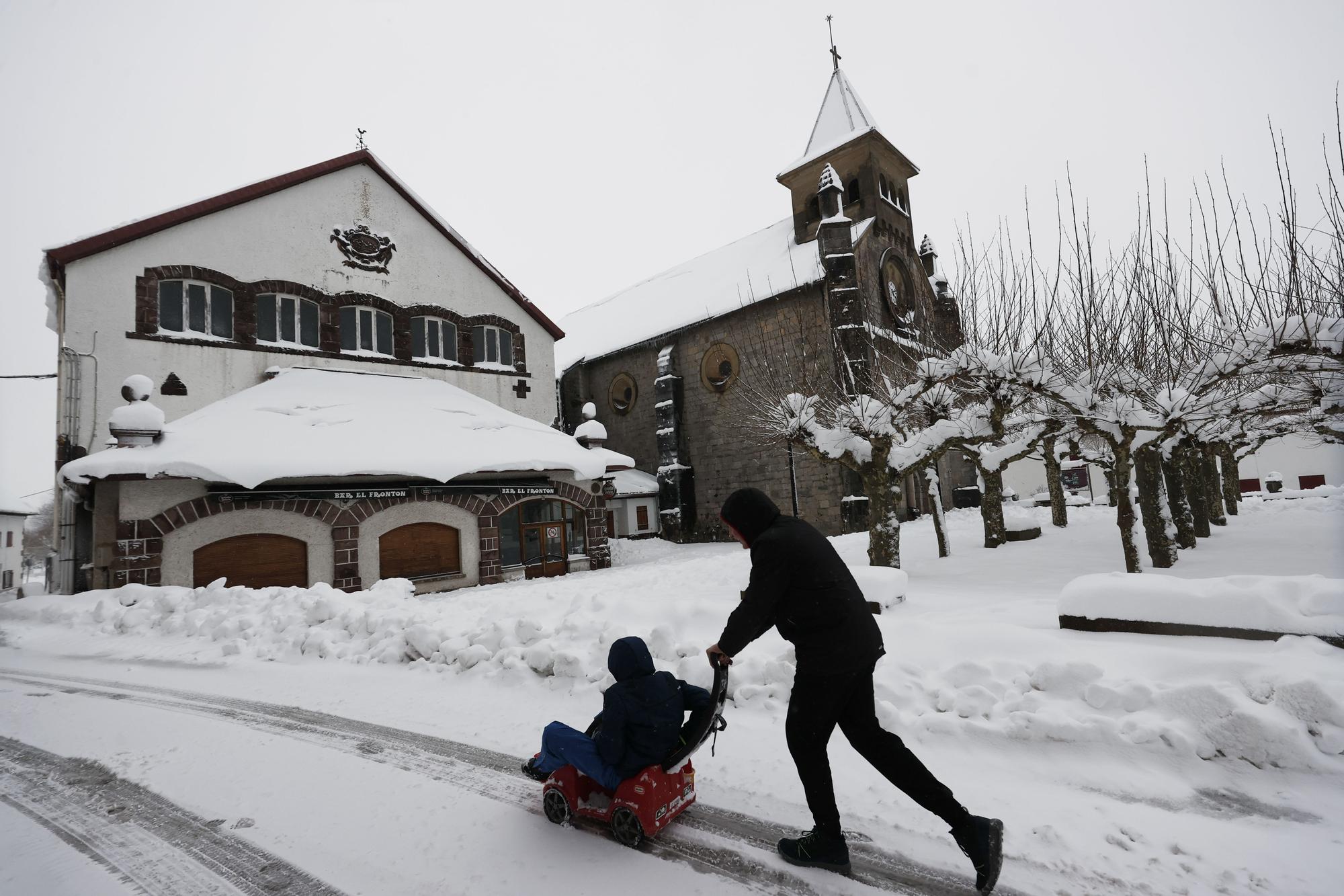 Toda Navarra en alerta naranja por nieve salvo la Ribera