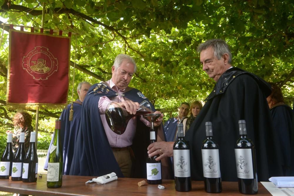 Herdeiros da Crus pondrá el broche de oro a una jornada de hermanamiento vinícola y entrega de premios a las mejores camisetas del Albariño.