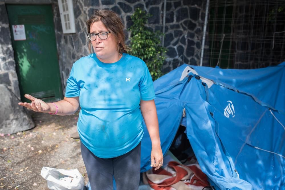 Casetas y chabolas en la playa del Parque Marítimo