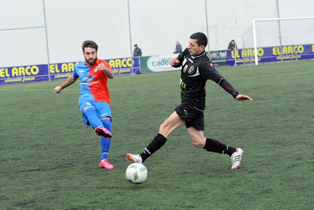 El partido entre el Langreo y el Siero, en imágenes