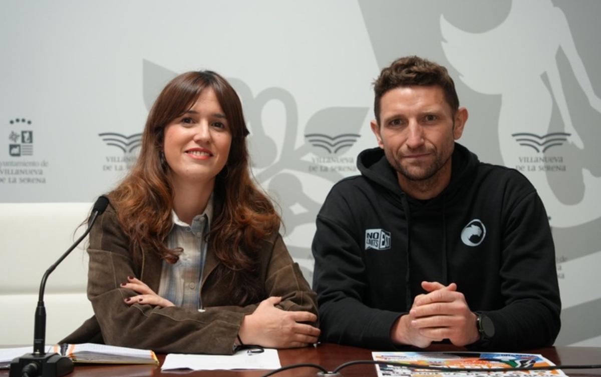 Presentación del evento en sala de prensa.