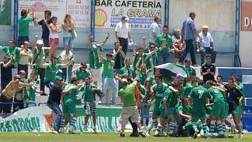 El Cacereño, equipo de Segunda División B