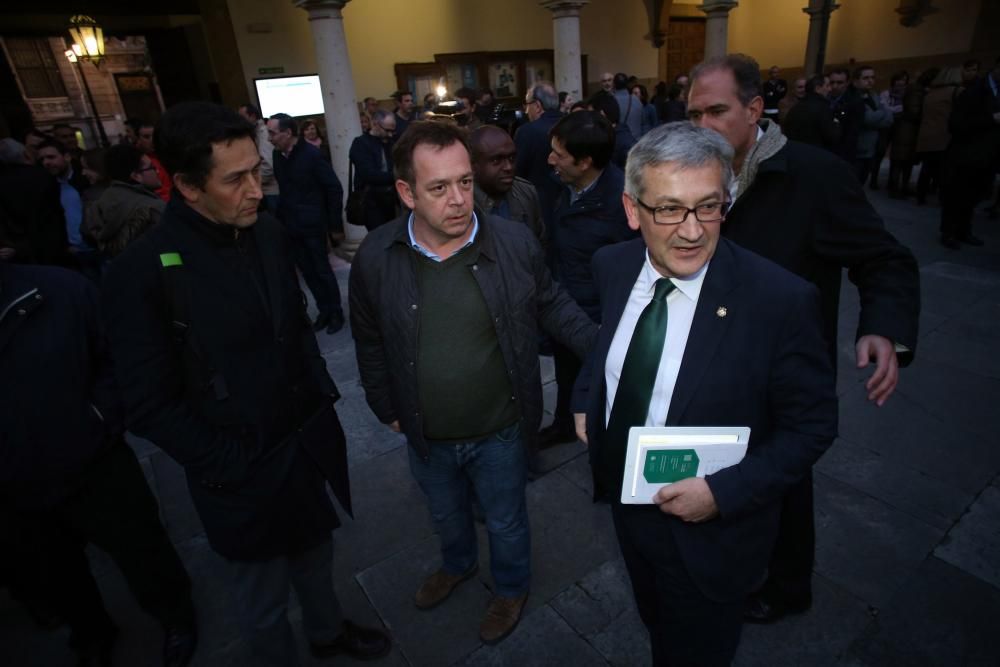 Santiago García Granda, nuevo rector de la Universidad de Oviedo