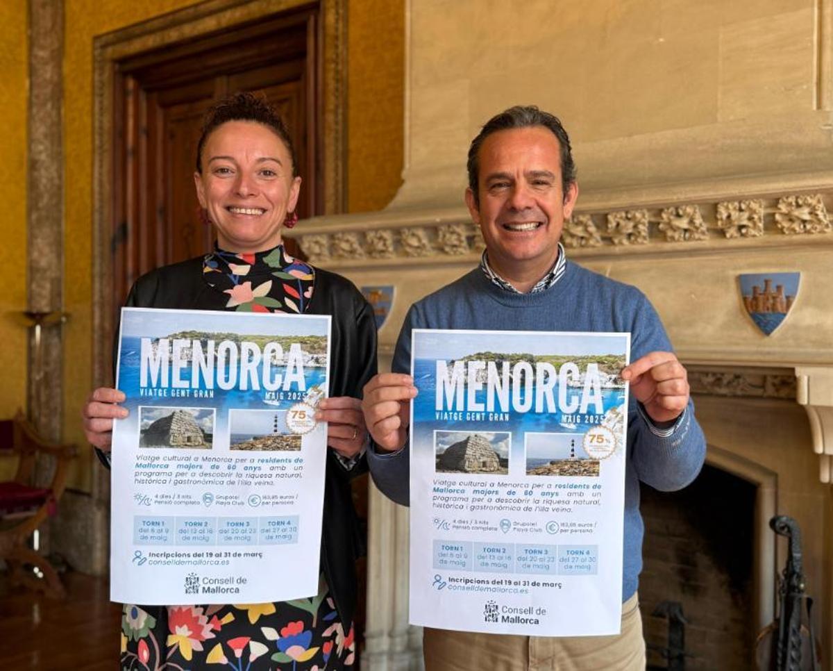 Cartel del viaje a Menorca para mayores de 60 años