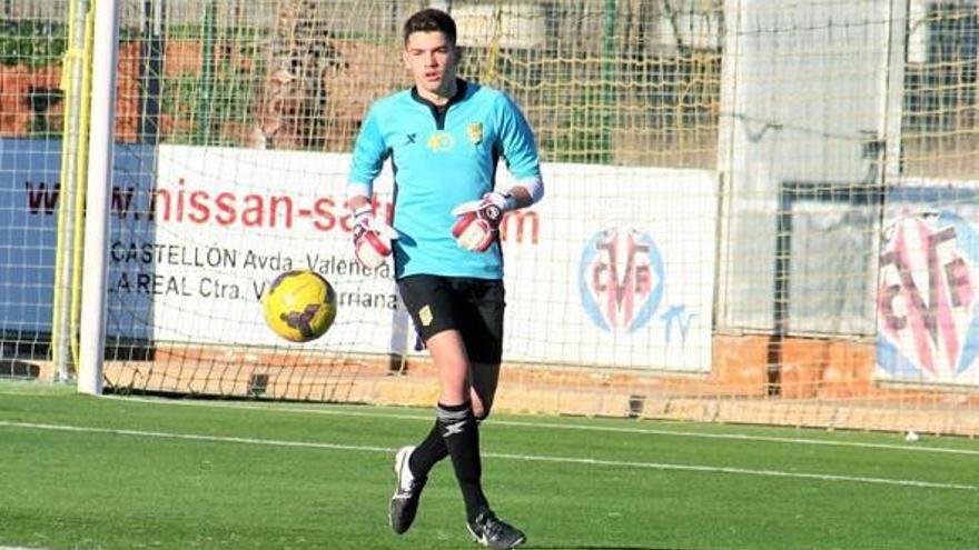 Víctor Pujades, portero vallero del juvenil A del Roda.