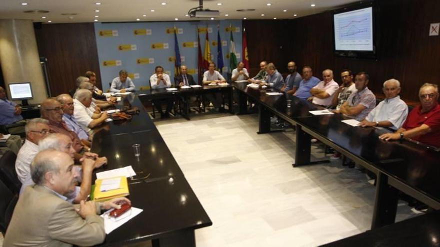 Los huertanos de la Vega Baja se sublevan contra los pozos de sequía