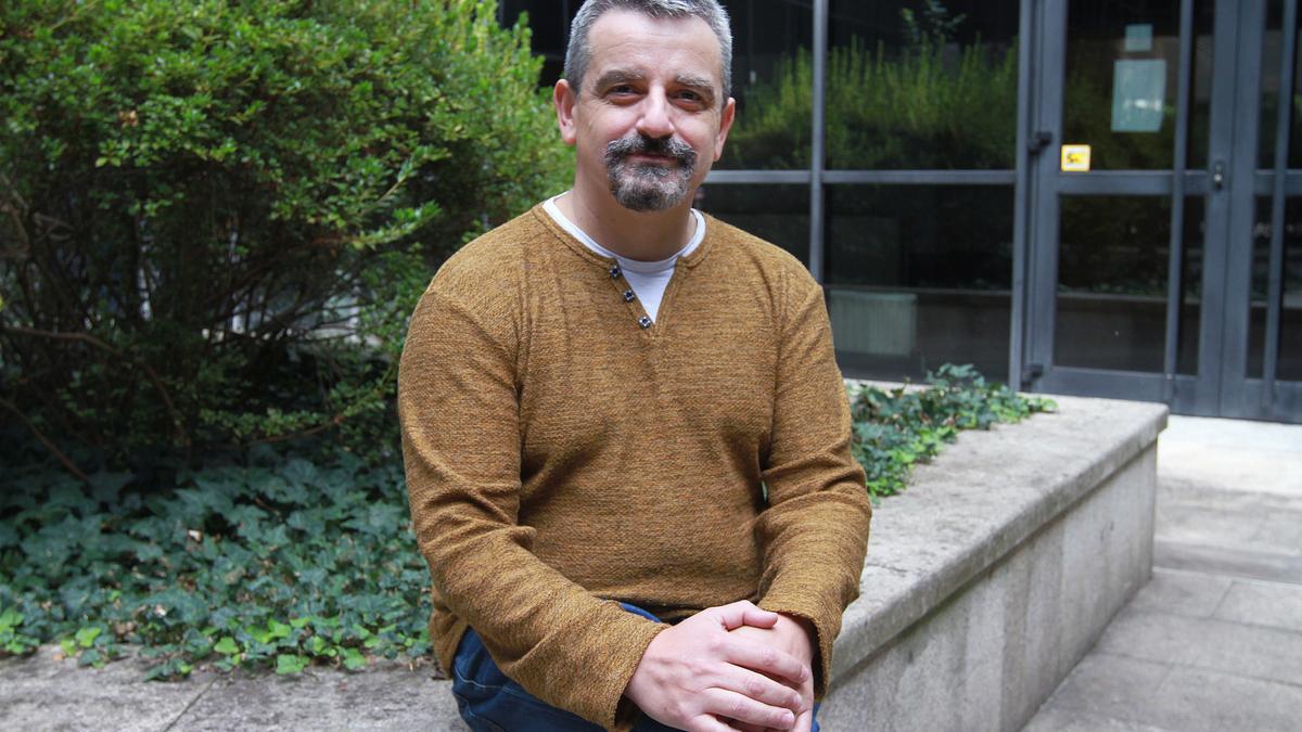 Gil Garrote, decano de la Facultad de Ciencias de Ourense.