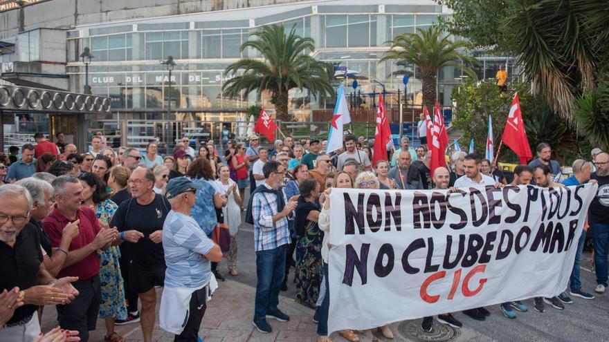 Protesta en el Club del Mar: &quot;No a los despidos&quot;