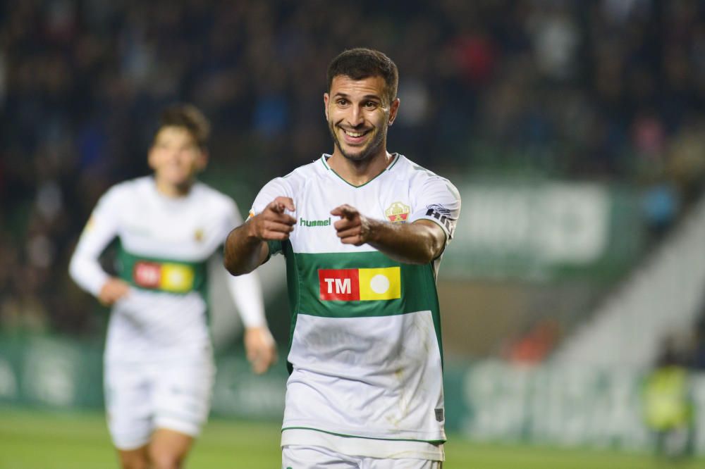 Las mejores fotografías del partido entre el Elche y el Racing de Santander