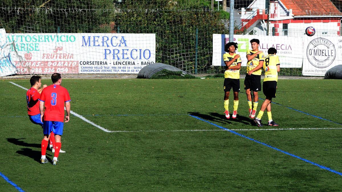 Una acción de un duelo anterior del Domaio frente al Mos.