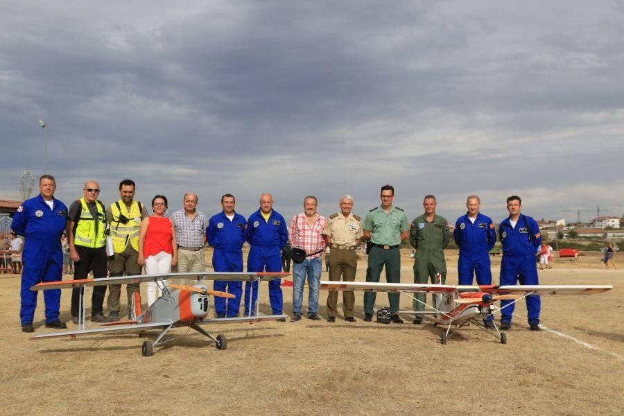 Exhibición de aeromodelismo en Bermillo de Sayago