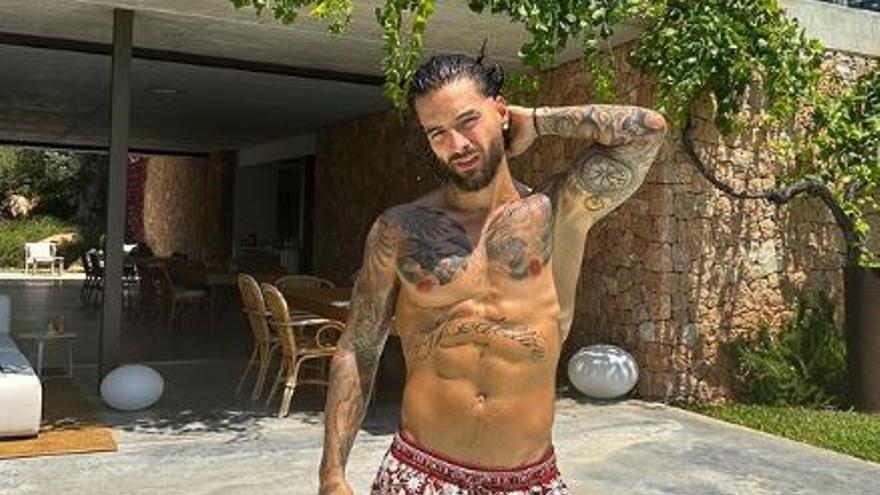 Maluma combina trabajo y descanso en una villa de lujo en Ibiza