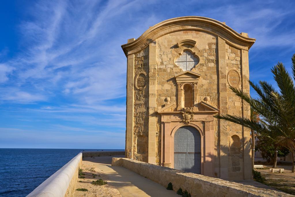 El verdadero nombre de esta iglesia es San Pedro y San Pablo.