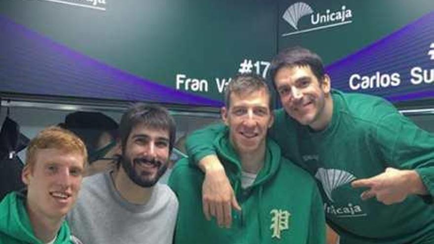 Alberto Díaz, Dani Díez, Fran Vázquez y Carlos Suárez, tras el partido.